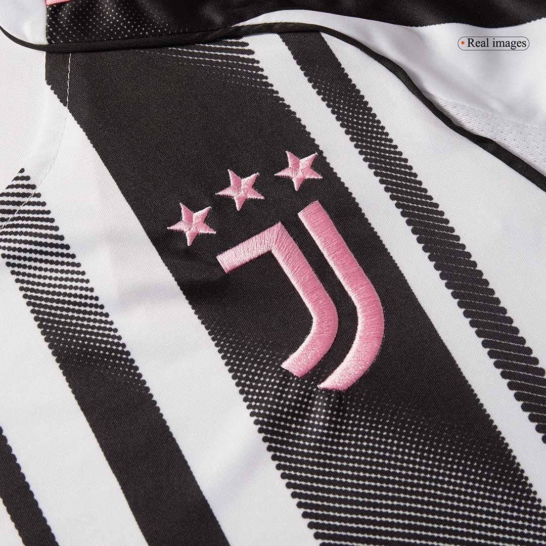 Camiseta Kalulu #15 Juventus 2025/26 Primera Equipación - Versión Hincha - Vista 4