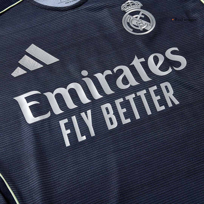 Camiseta Auténtica Huijsen #24 Real Madrid 2025/26 Segunda Equipación - Versión Jugador - Vista 4