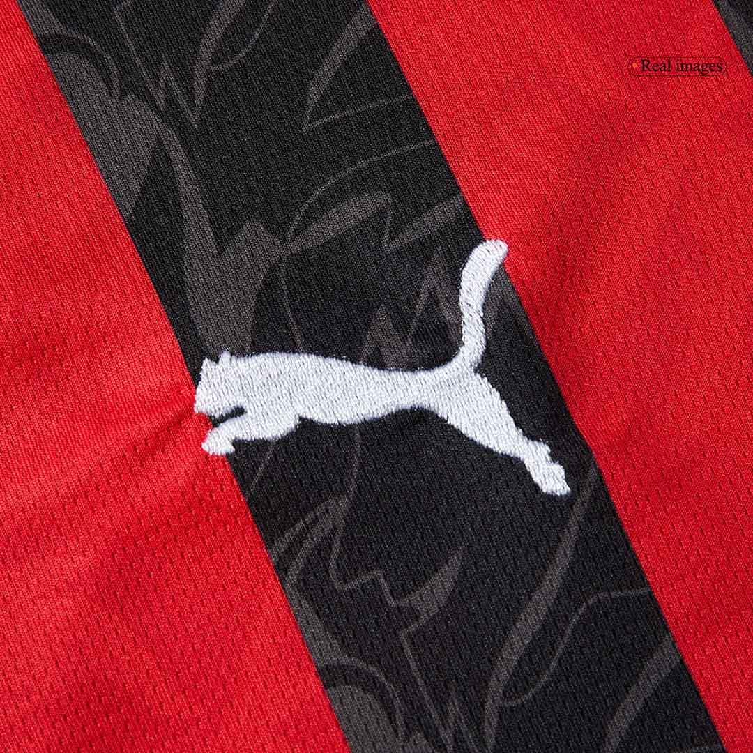 Camiseta Pulisic #11 AC Milan 2025/26 Primera Equipación - Versión Hincha - Vista 7