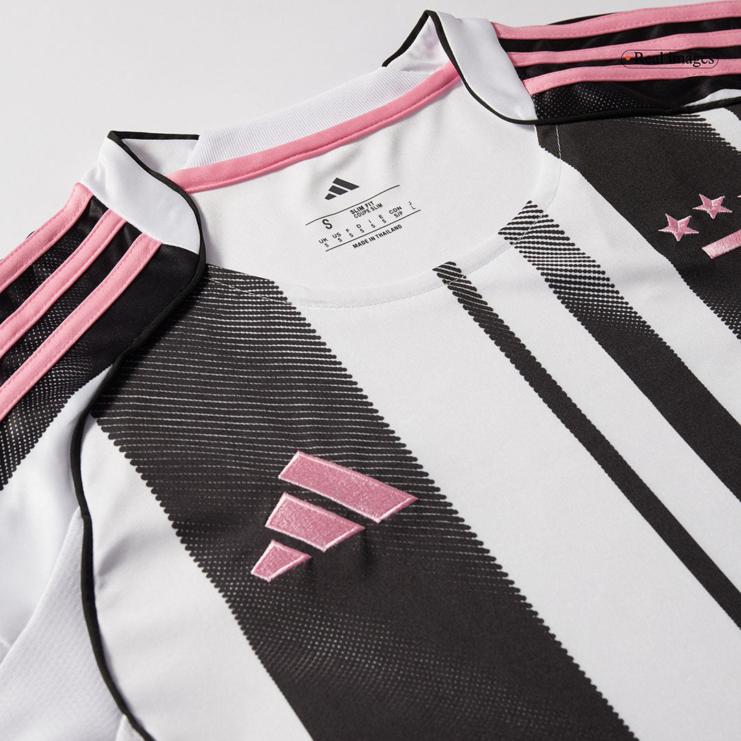 Camiseta Kalulu #15 Juventus 2025/26 Primera Equipación - Versión Hincha - Vista 5