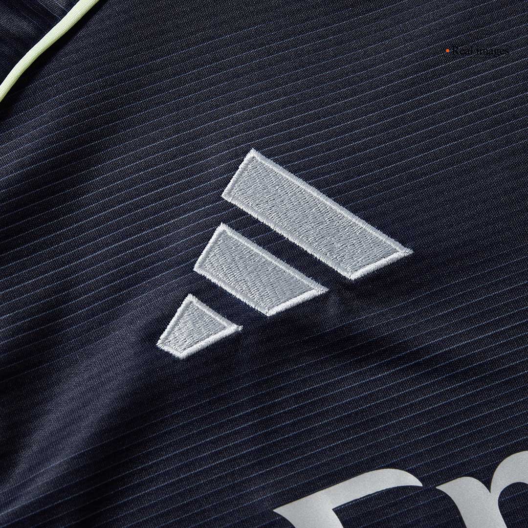 Camiseta Vini Jr. #7 Real Madrid 2025/26 Segunda Equipación - Versión Hincha (Calidad Premium) - Vista 5
